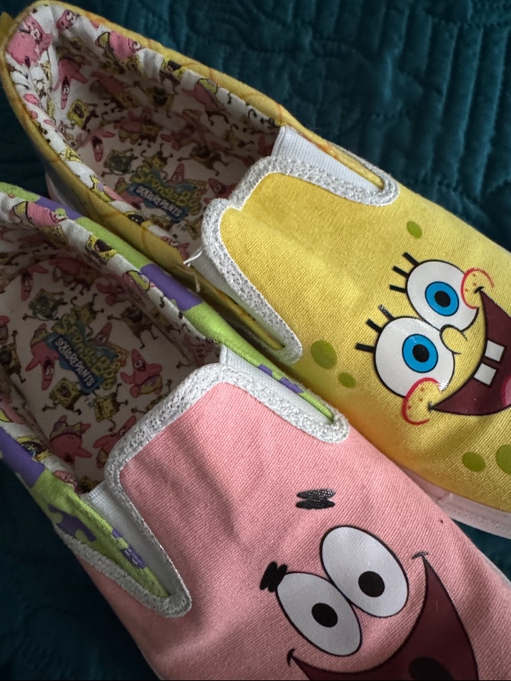 SpongeBob SquarePants Pink & Yellow Character Lined Slip-Ons - Picture 5 of 7